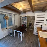 Kispatak Kőház *